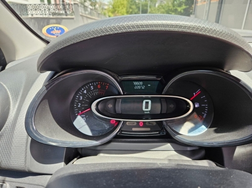 2019 MODEL HATASIZ BOYASIZ 81.000 KM 0.9 JOY CLİO
