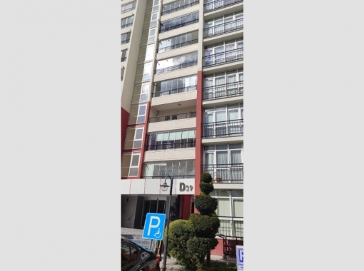 Eryaman göksuda 4+1 katta güvenlikli site içinde satılık